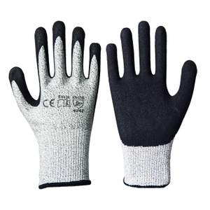 13 Gauge HPPE Liner Nitrile Sandy Coated Cut Resistant Gloves